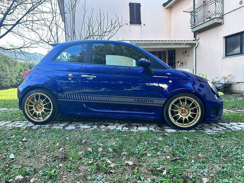 Usata Abarth 595 145 CV (106 kW) 2017 Blu Utilitaria