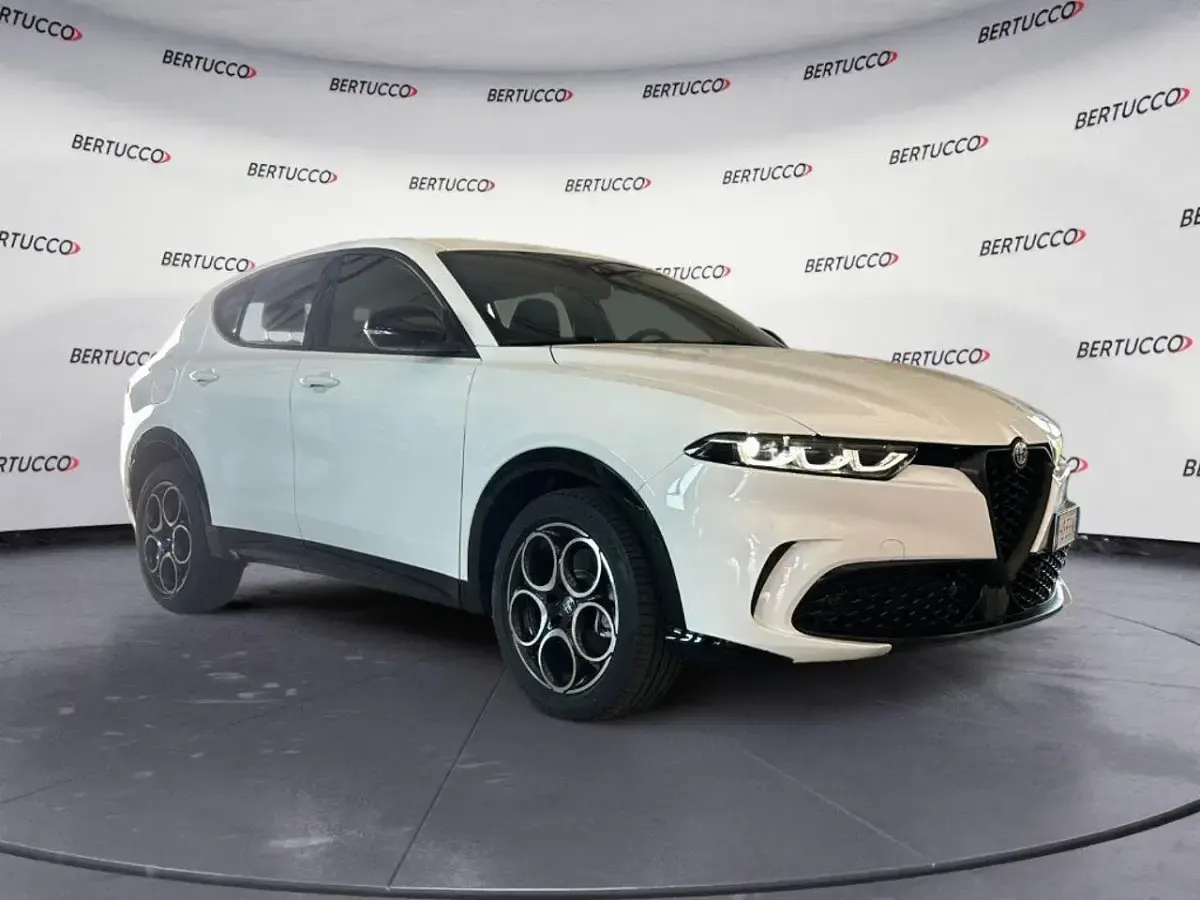 Usata Alfa Romeo Tonale Sprint 160 CV (117 kW) 2026 SUV