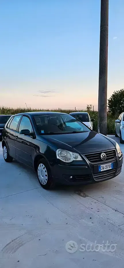 Usata VW Polo Trendline 64 CV (47 kW) 2006 Grigio Utilitaria