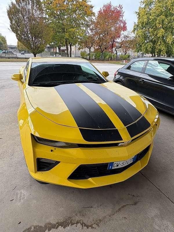 Usata Chevrolet Camaro 275 CV (202 kW) 2016 Giallo Coupé