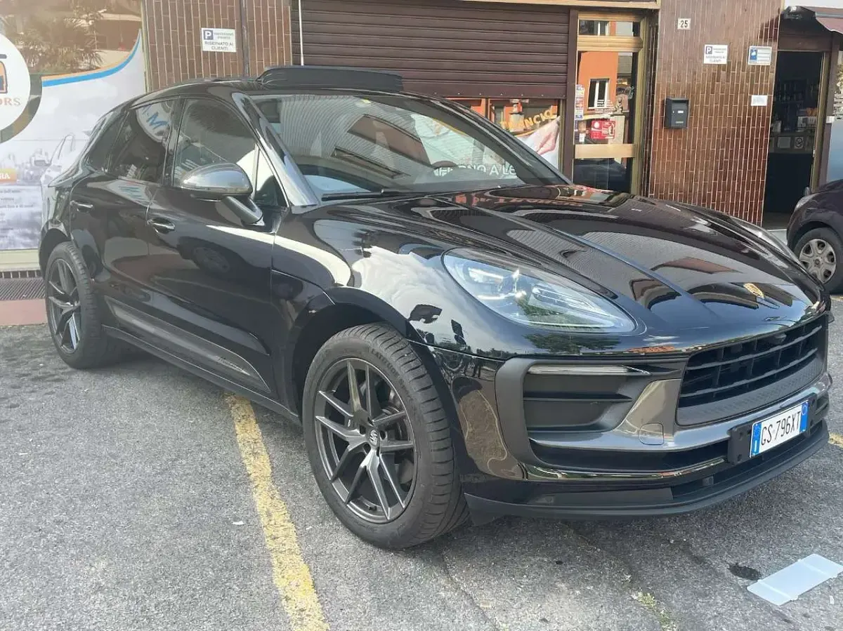 Usata Porsche Macan 265 CV (194 kW) 2023 Nero SUV