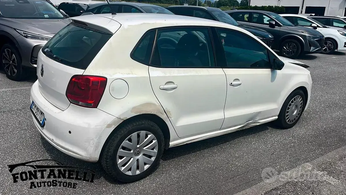 Usata VW Polo Trendline 60 CV (44 kW) 2011 Bianco Utilitaria