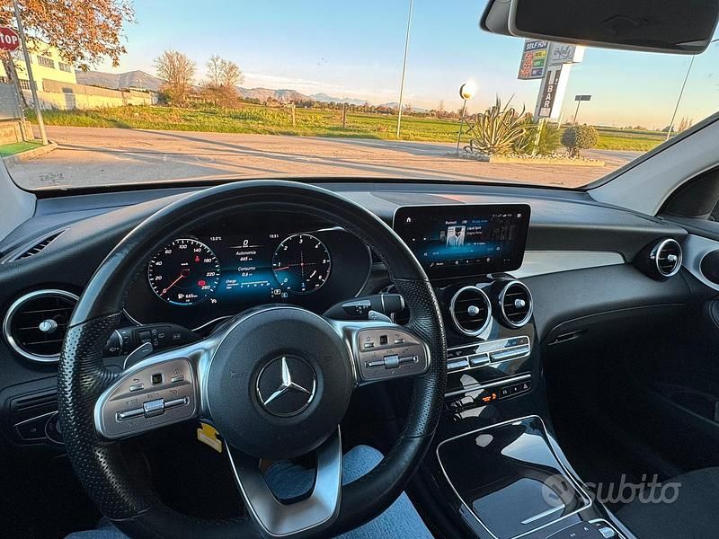 Usata Mercedes GLC220 Premium 2020 Nero Station wagon