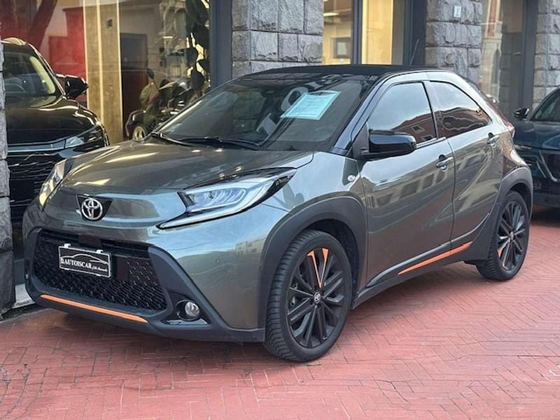 Usata Toyota Aygo X Limited 72 CV (52 kW) 2022 Verde SUV