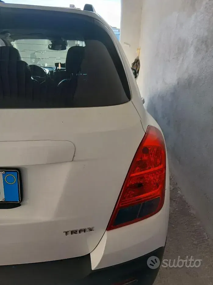 Usata Chevrolet Trax 131 CV (96 kW) 2013 Bianco SUV