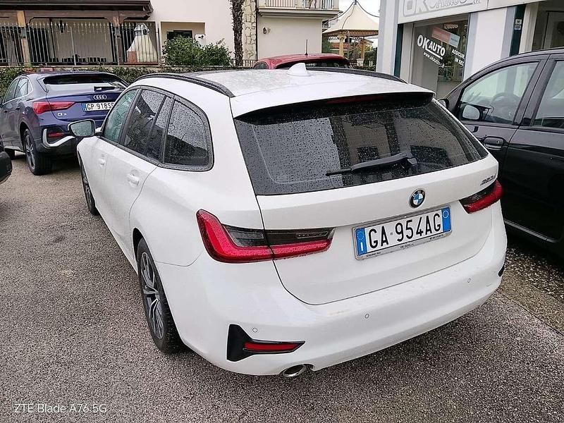 Usata BMW 320 Sport Line 190 CV (139 kW) 2020 Bianco Station wagon
