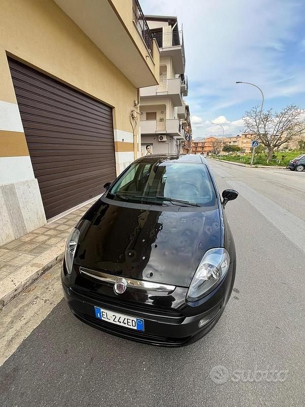 Usata Fiat Punto 2009 Blu Utilitaria
