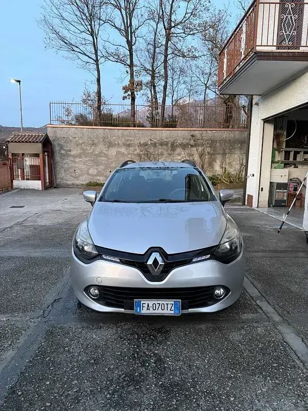 Usata Renault Clio 75 CV (55 kW) 2015 Grigio Station wagon