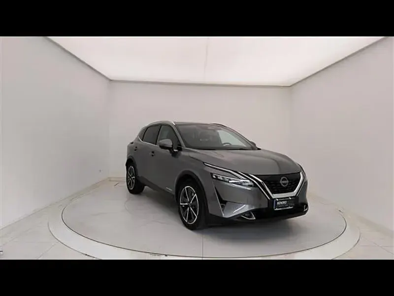Usata Nissan Qashqai Tekna 190 CV (139 kW) 2023 Grigio scuro SUV