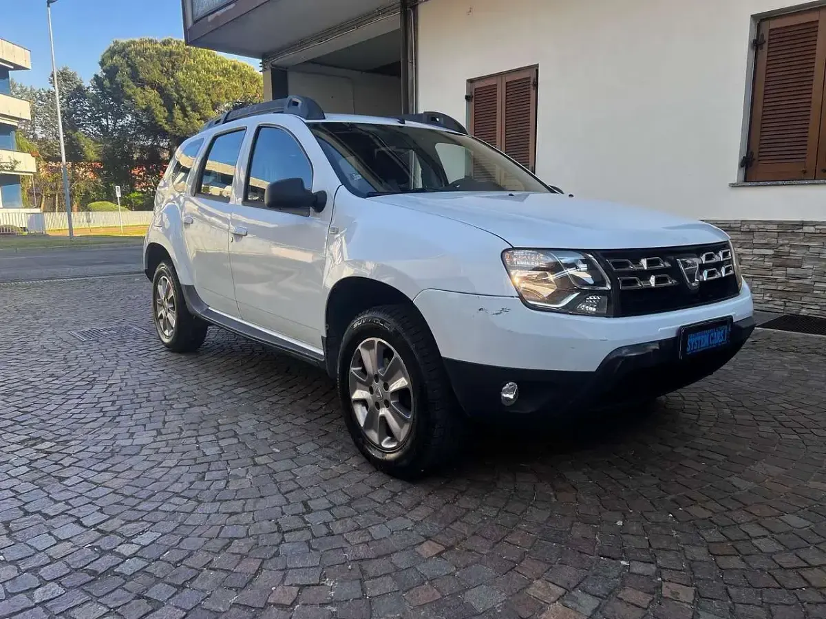 Usata Dacia Duster Lauréate 105 CV (77 kW) 2014 Other SUV