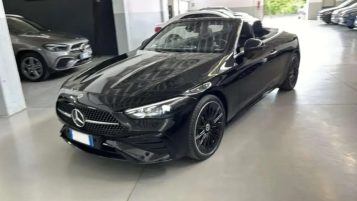 Usata Mercedes CLE220 AMG Line Premium Plus 197 CV (144 kW) 2024 Nero Cabrio