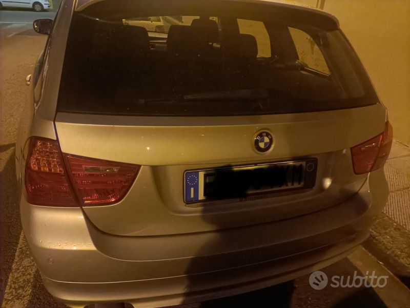 Usata BMW 316 116 CV (85 kW) 2012 Grigio Station wagon