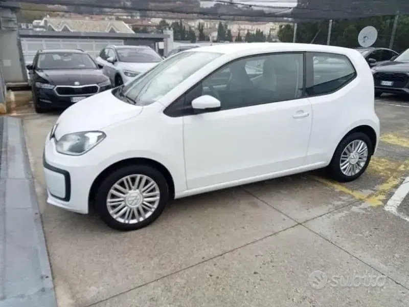 Usata VW up! Move 68 CV (50 kW) 2021 Bianco Utilitaria