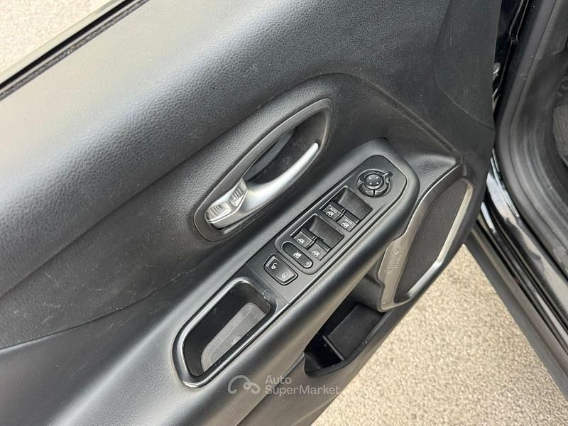 Usata Jeep Renegade Limited 120 CV (88 kW) 2018 Nero SUV