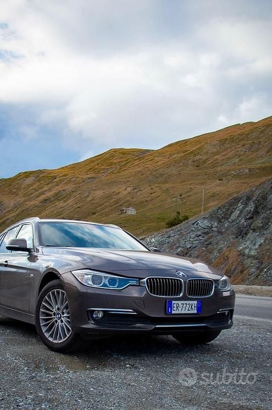 Usata BMW 320 Luxury Line 184 CV (135 kW) 2013 Marrone Station wagon
