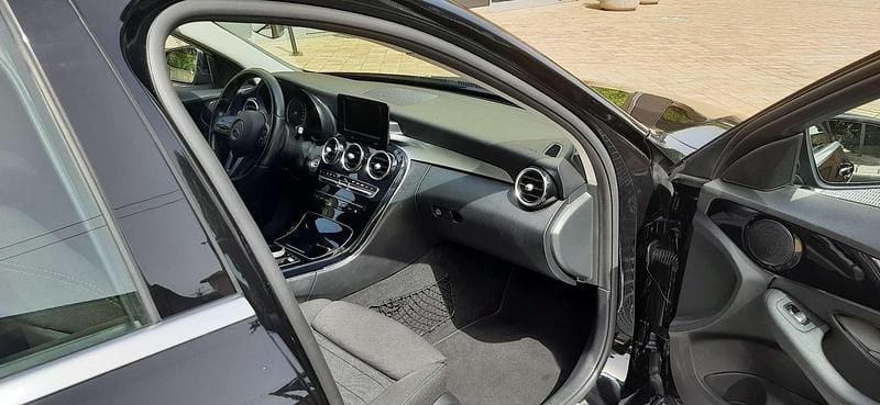 Usata Mercedes C180 116 CV (85 kW) 2019 Berlina