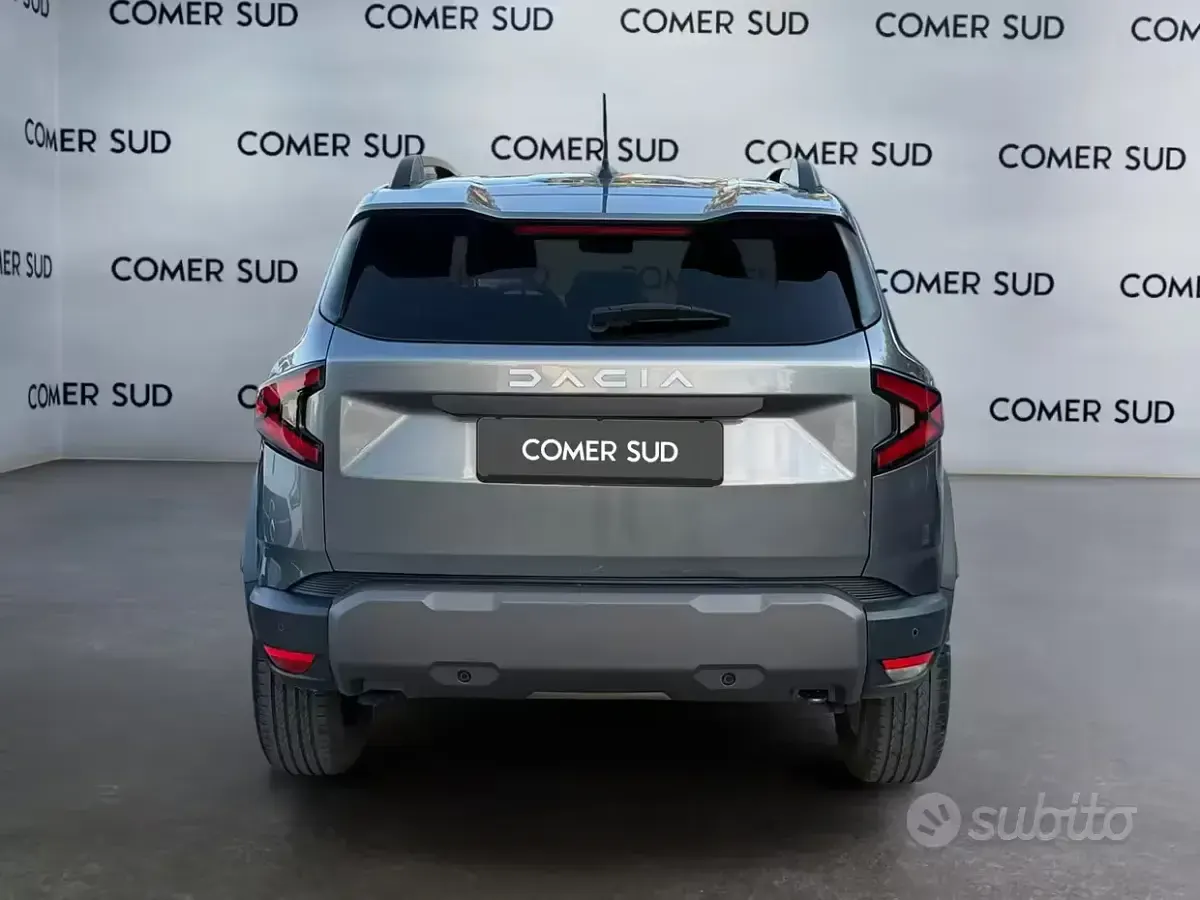 Usata Dacia Duster Journey 141 CV (103 kW) 2024 Grigio SUV