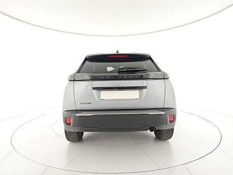 Usata Peugeot 2008 Allure 101 CV (74 kW) 2025 Argento SUV