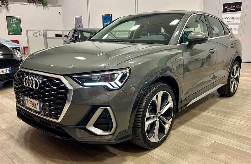 Usata Audi Q3 Sportback S-Line 190 CV (139 kW) 2020 Grigio SUV