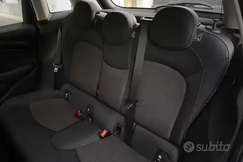 Usata Mini Cooper 136 CV (100 kW) 2018 Nero Utilitaria