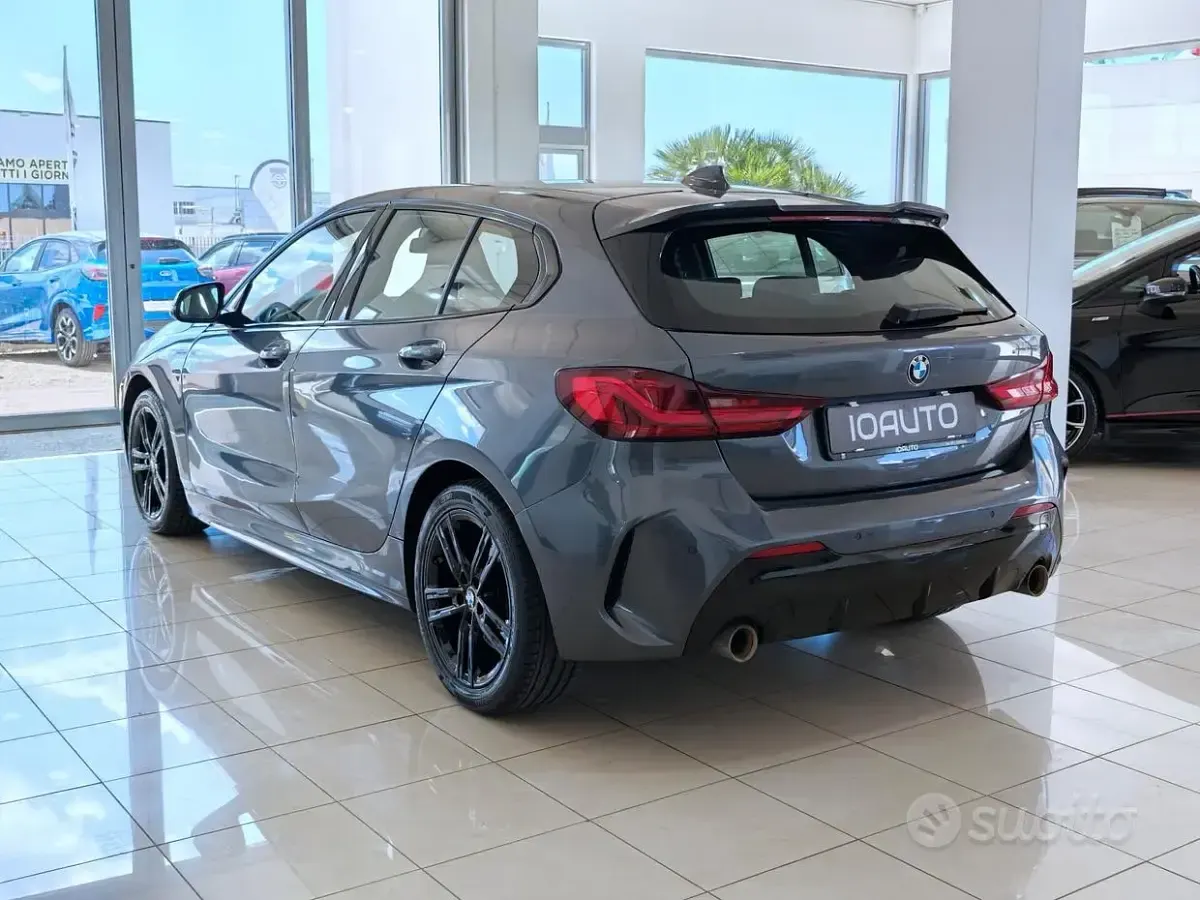 Usata BMW 118 M Sport 150 CV (110 kW) 2021 Grigio Berlina