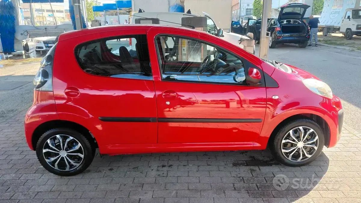 Usata Citroën C1 Feel 69 CV (50 kW) 2014 Rosso Utilitaria