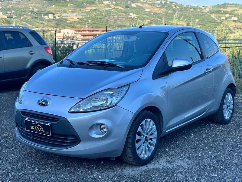 Grigio Usata 2010 Ford Ka Plus Due volumi | 4900 € (Cara) - Immagine 1/4