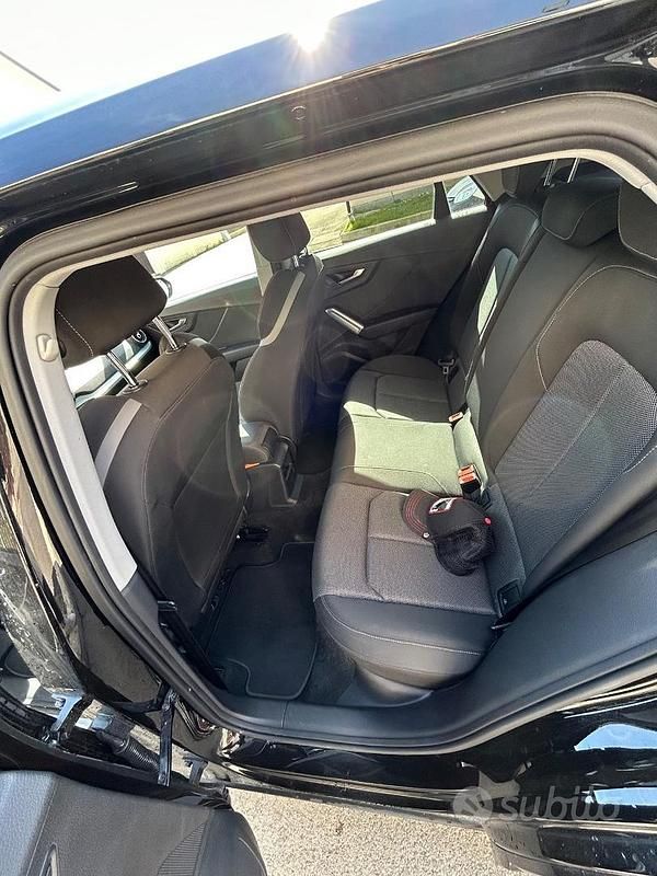 Usata Audi Q2 Admired 116 CV (85 kW) 2019 Nero SUV