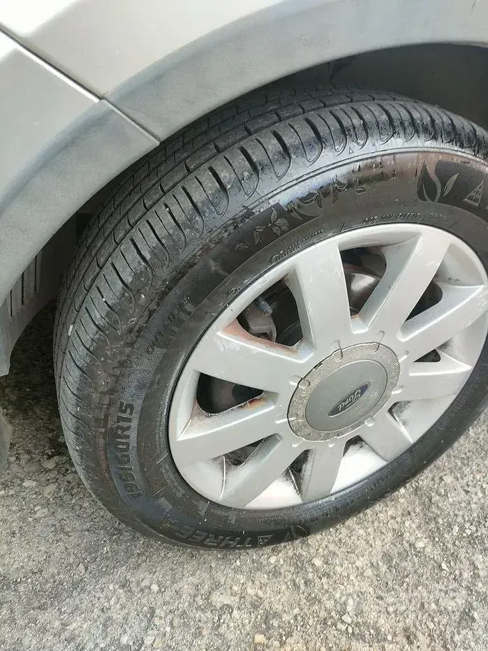 Usata Ford Fusion 68 CV (50 kW) 2009 Utilitaria