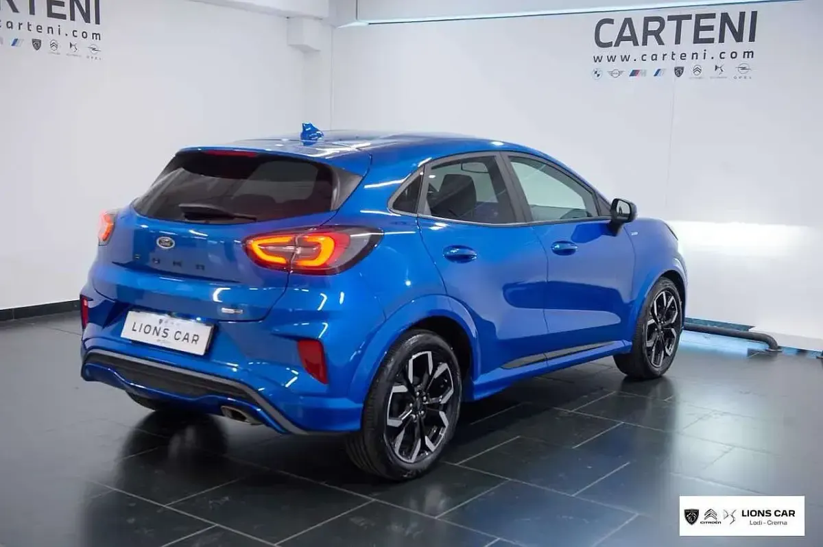 Usata Ford Puma ST-Line 124 CV (91 kW) 2023 Blu metallizzato SUV