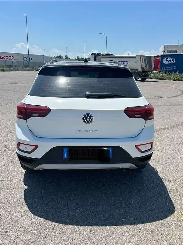 Usata VW T-Roc Life 150 CV (110 kW) 2023 SUV