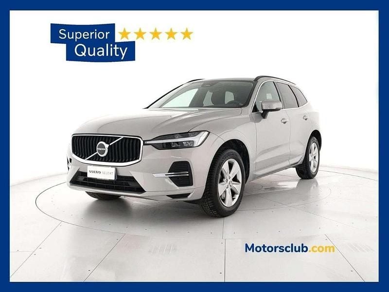 Usata Volvo XC60 Core 197 CV (144 kW) 2023 Silver dawn SUV
