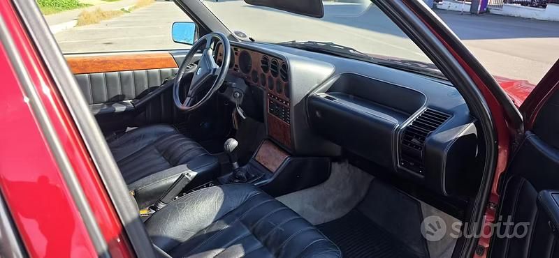 Usata Lancia Thema 1987 Rosso Berlina