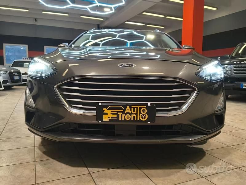 Usata Ford Focus Business Edition 120 CV (88 kW) 2022 Grigio Station wagon