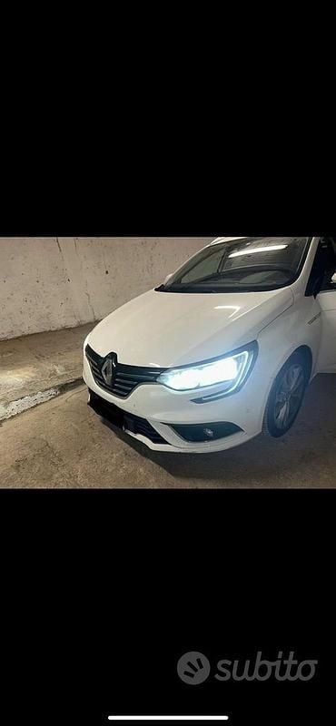 Usata Renault Mégane GrandTour Intens 110 CV (80 kW) 2017 Bianco Station wagon