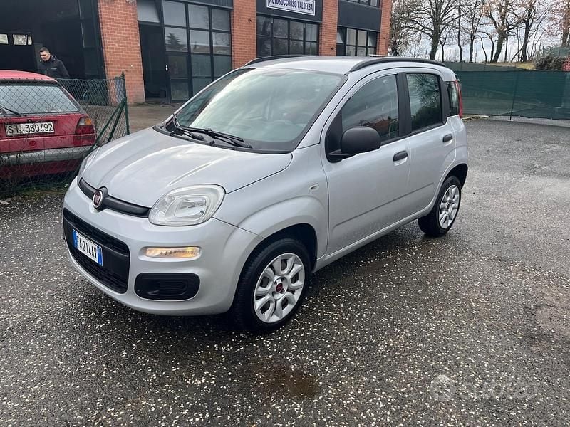 Usata Fiat Panda 86 CV (63 kW) 2015 Grigio Utilitaria