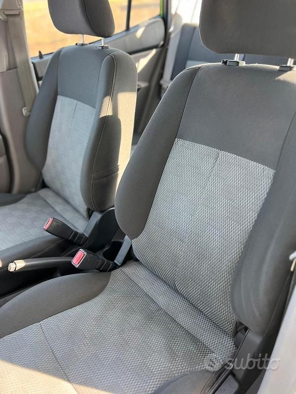 Usata Kia Picanto 2005 Utilitaria