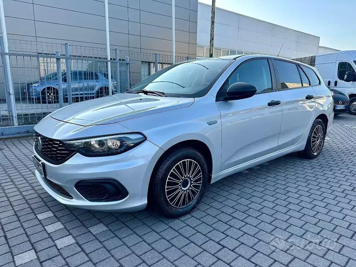 Usata Fiat Tipo 95 CV (69 kW) 2019 Argento Station wagon