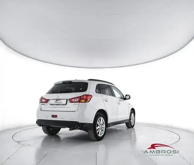 Usata Mitsubishi ASX Intense 116 CV (85 kW) 2014 Bianco SUV
