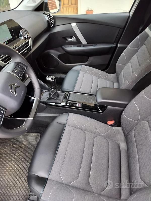 Occasion Citroën C4 2023 Blanc Monospace