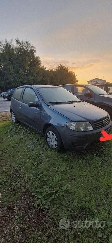 Usata Fiat Punto 2004 Utilitaria