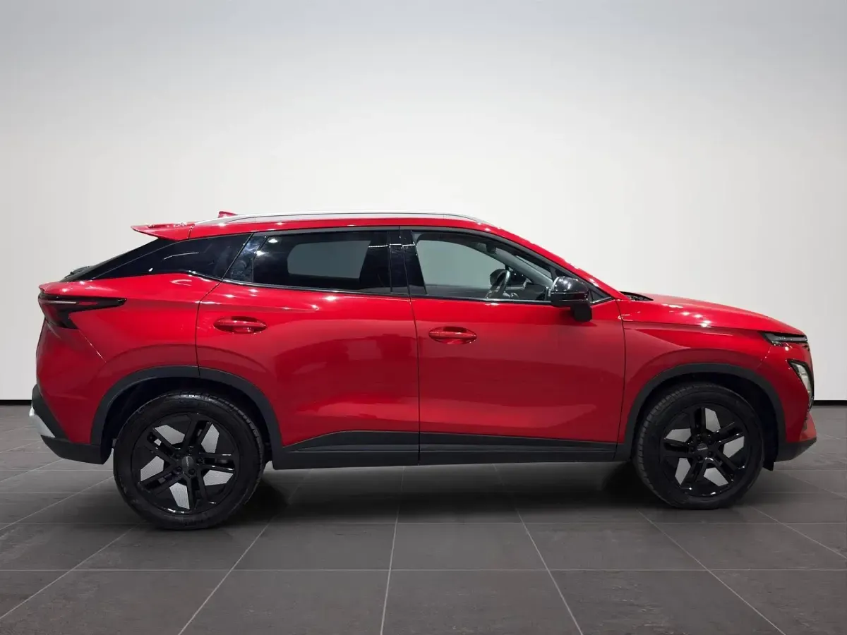 Usata Omoda 5 147 CV (108 kW) 2025 Blood red SUV