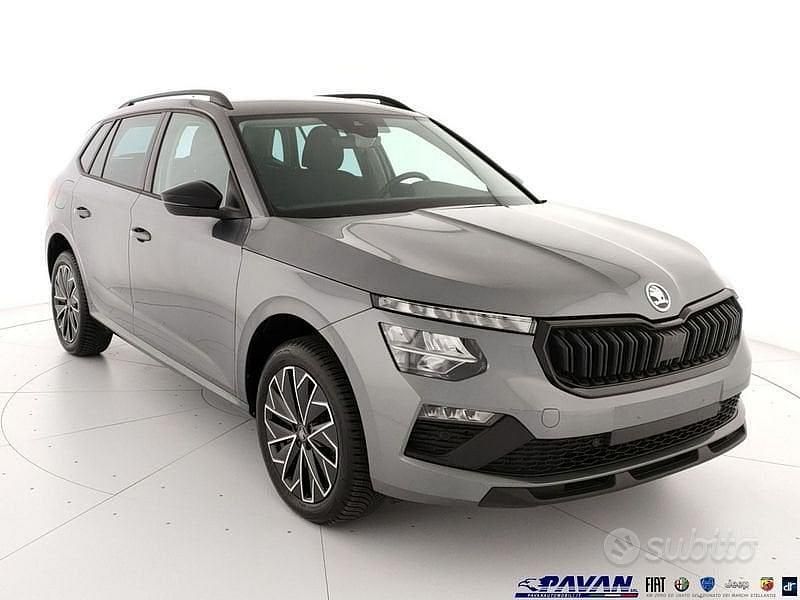Usata Skoda Kamiq 95 CV (69 kW) 2025 Grigio scuro SUV