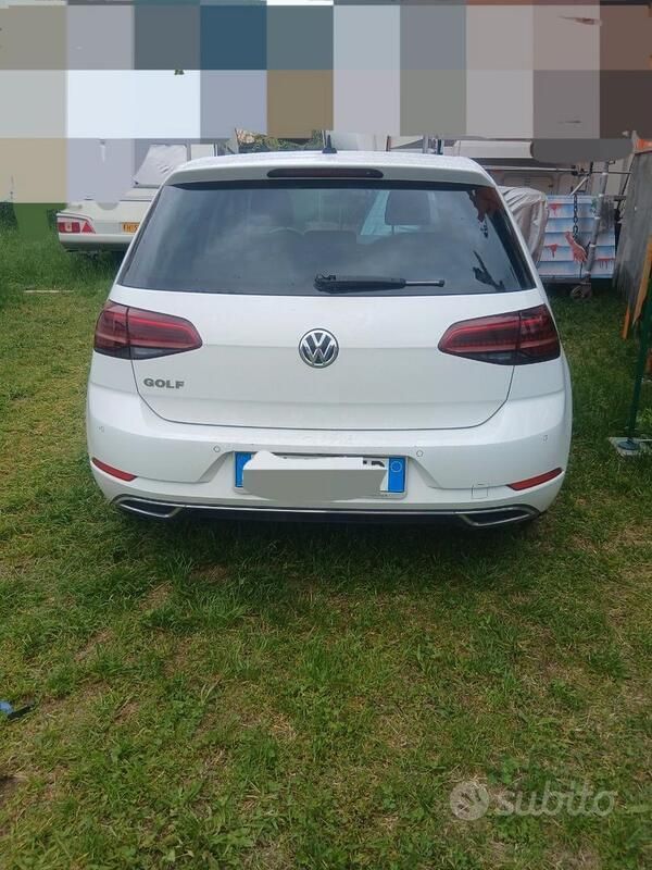 Usata VW Golf VII 115 CV (84 kW) 2018 Bianco Utilitaria