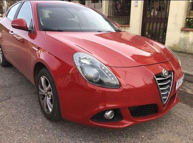 Usata Alfa Romeo Giulietta Distinctive 120 CV (88 kW) 2016 Berlina