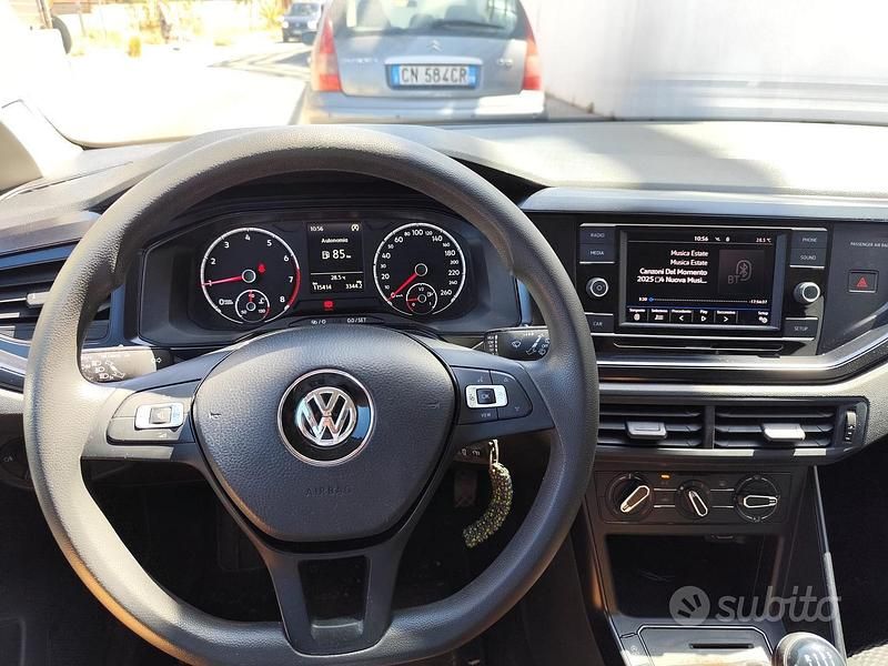 Usata VW Polo 65 CV (47 kW) 2019 Grigio Utilitaria