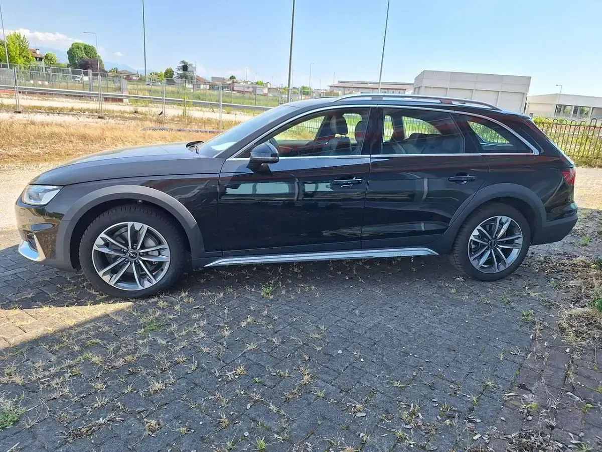Usata Audi A4 Allroad Sport 204 CV (150 kW) 2022 Nero Station wagon
