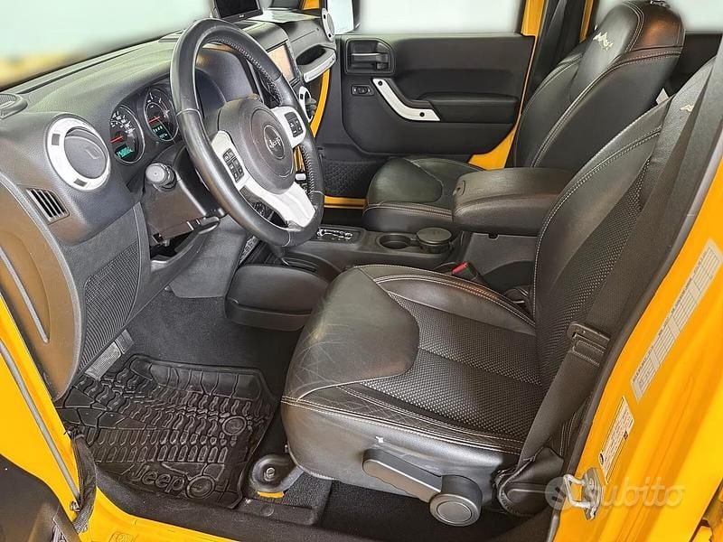 Occasion Jeep Wrangler 200 ch (147 kW) 2015 Jaune SUV