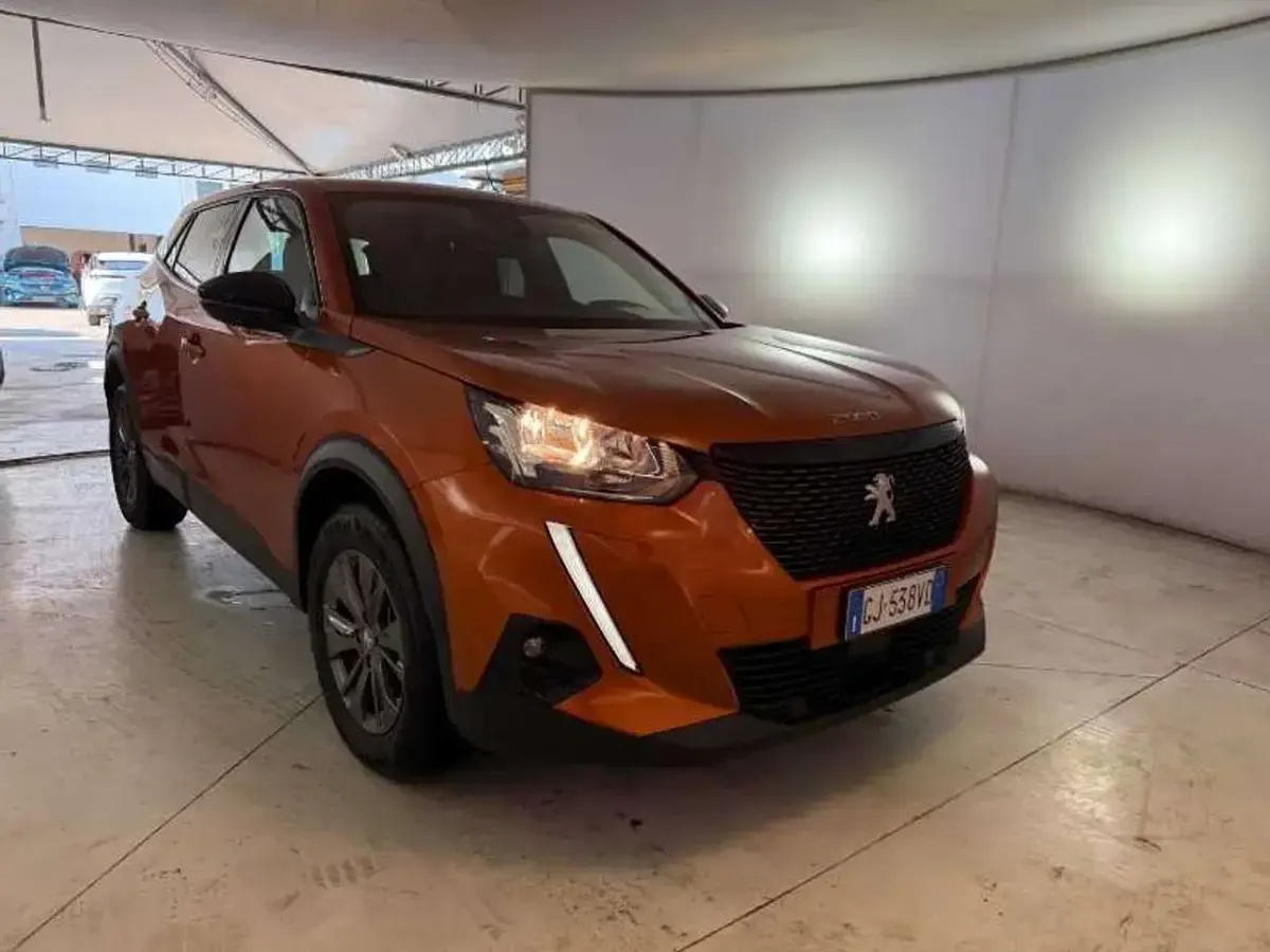 Usata Peugeot 2008 Active 2022 Orange power SUV