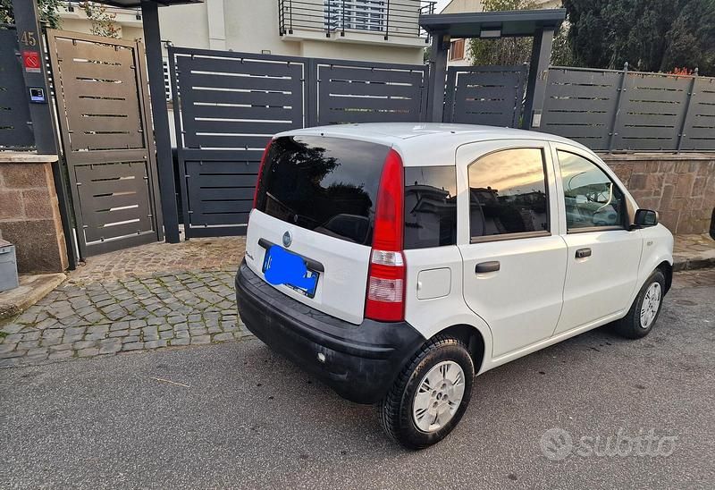 Usata Fiat Panda 54 CV (39 kW) 2004 Bianco Utilitaria